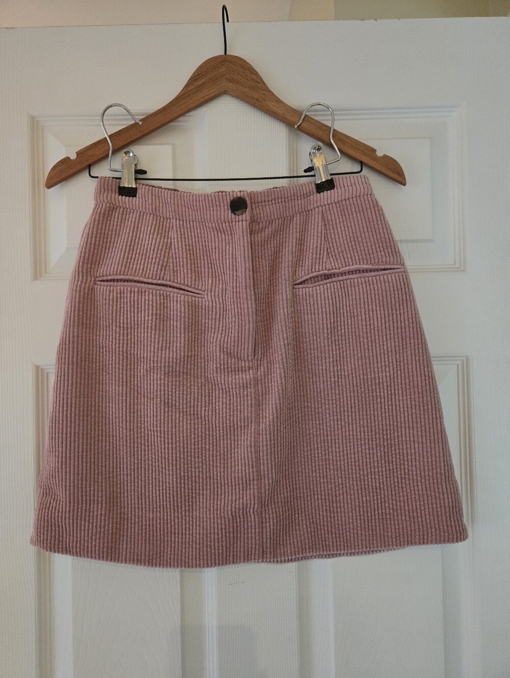 Skirt, Size S, Second Female